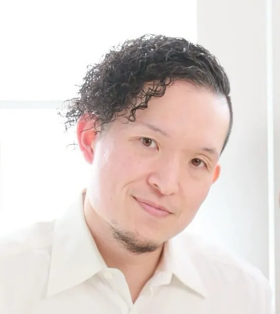 姿勢改善専門スタジオ ネコノビ代表 上野 蒔人